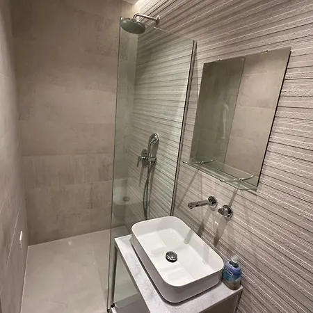 Amazon 8 Гостевой дом